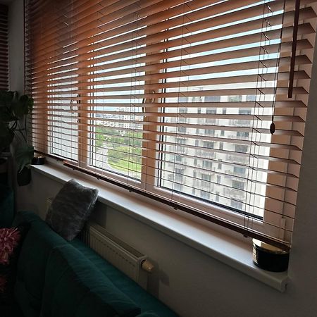 Cozy Apartment With Nice Balcony Seating, 9Th Floor, Parking Bratislava Esterno foto
