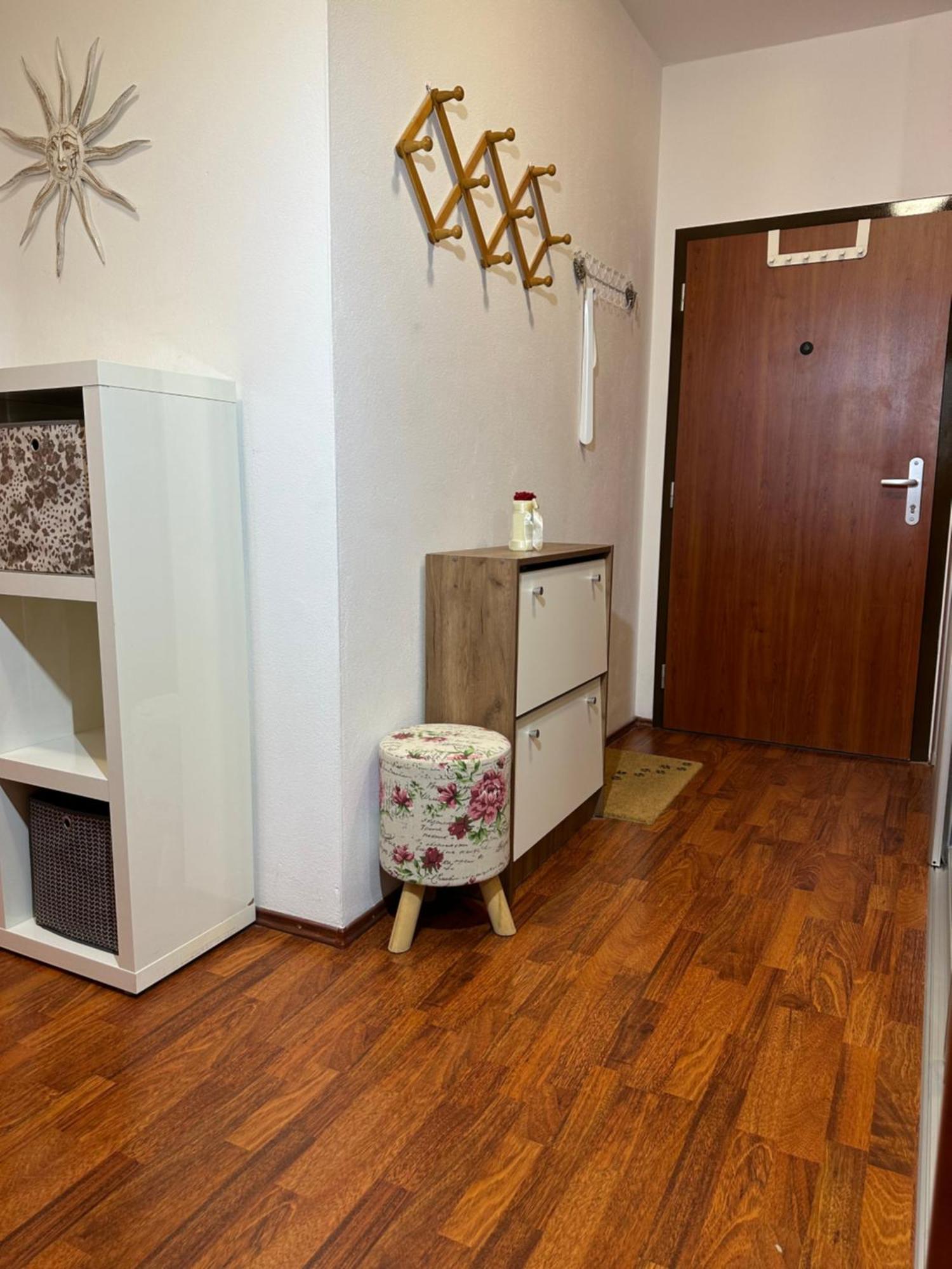 Cozy Apartment With Nice Balcony Seating, 9Th Floor, Parking Bratislava Esterno foto